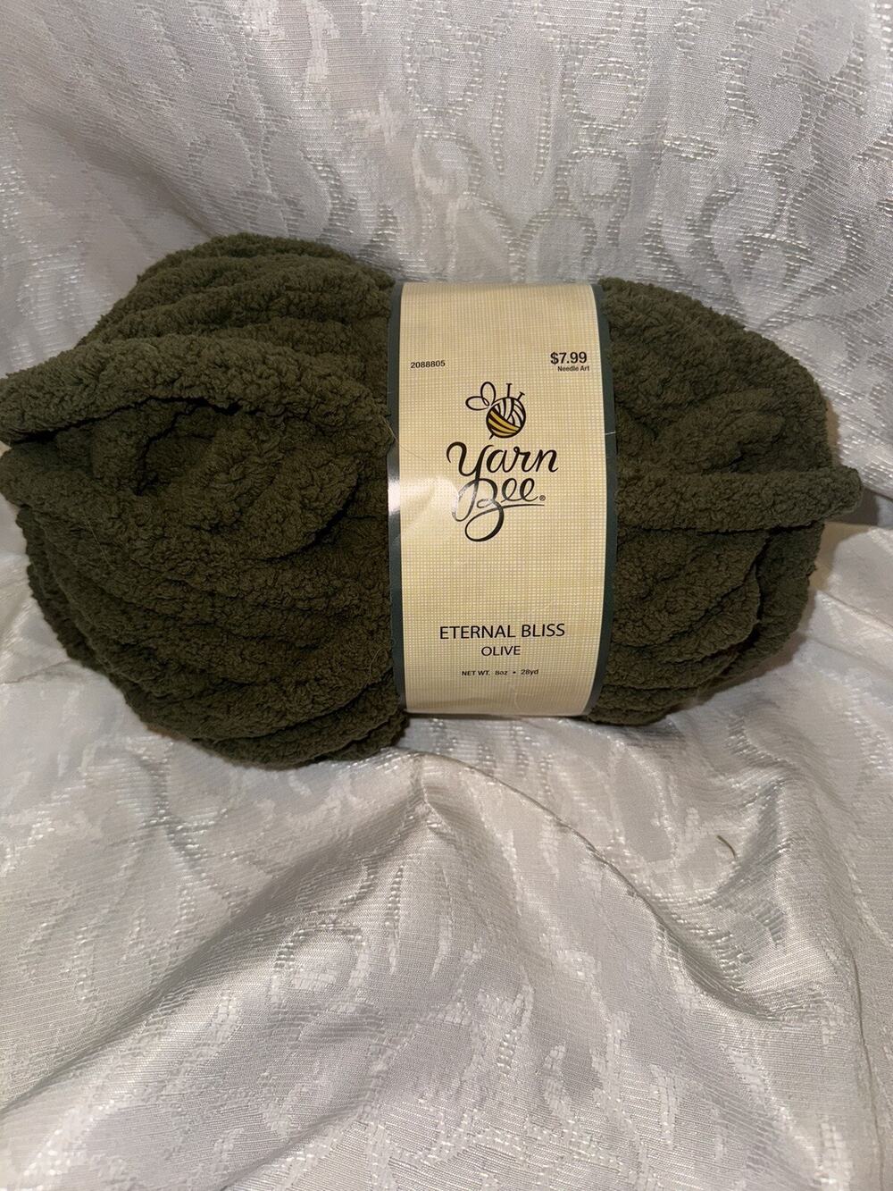 New Yarn Bee Eternal Bliss Olive Green 28 Yds 8oz Yarn Crochet Knitting Knit